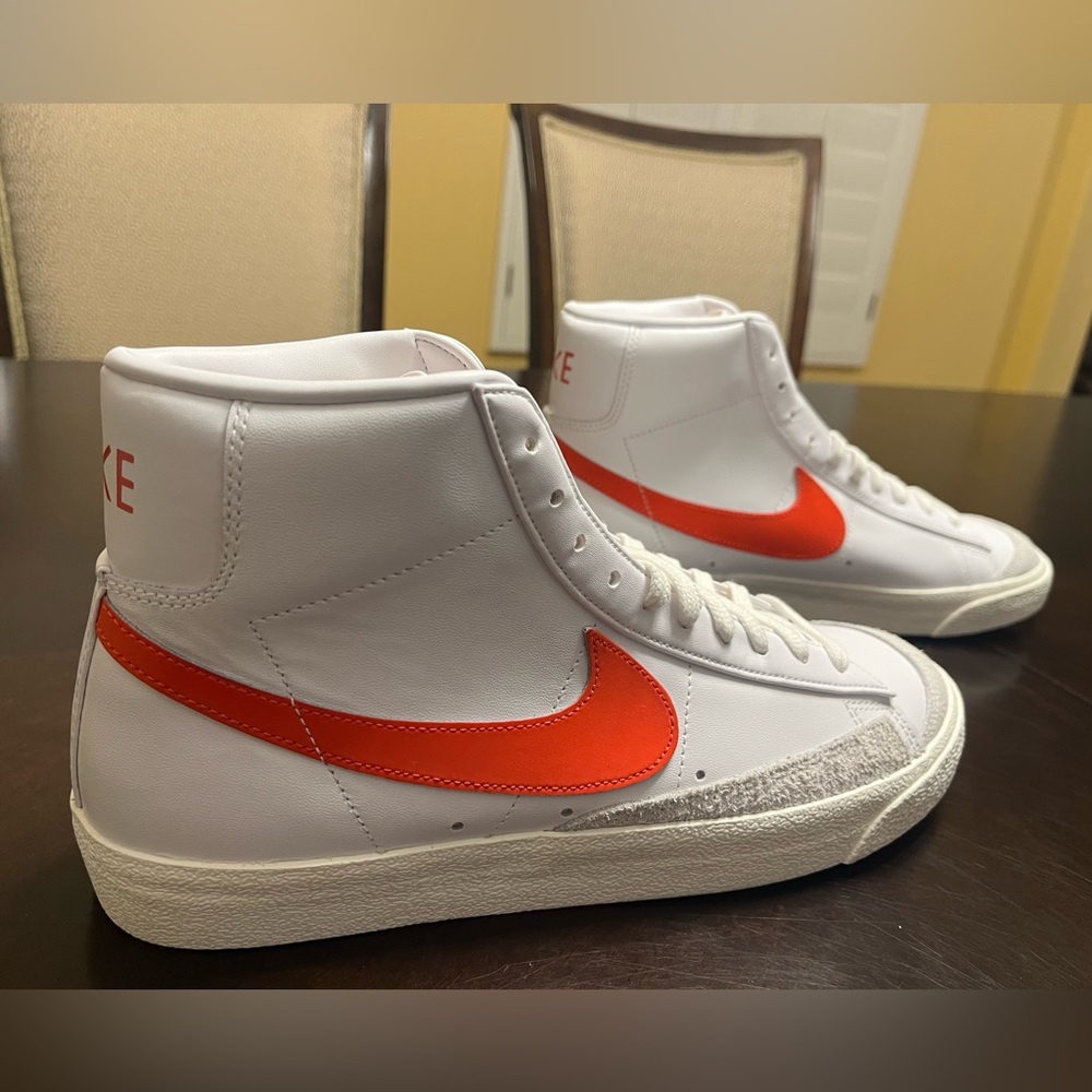 New Nike Blazer Mid 77 White Habanero Red Sneaker Shoes - Picture 4 of 14